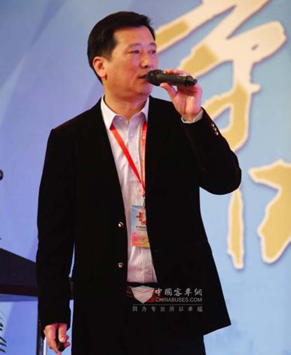 湖州市公共交通總經理鐘軍