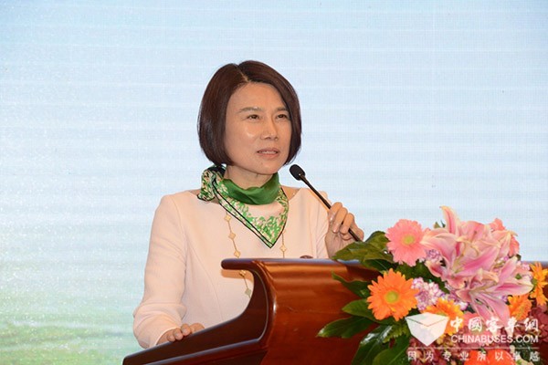 　聯(lián)合國城市可持續(xù)發(fā)展宣傳大使，格力電器董事長、總裁董明珠