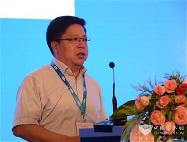 吳志新：新能源汽車發展態勢及建議