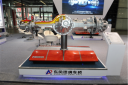 BUS EXPO 2017上?？蛙囌箌東風(fēng)德納展臺(tái)