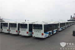 首批中國(guó)客車(chē)進(jìn)駐加蓬 構(gòu)建智能公共交通體系