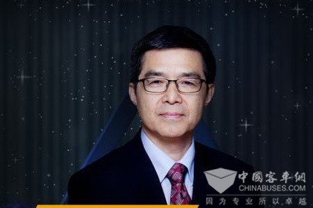 歐陽明高：動力電池研發(fā)要以安全為核心，全力突破新型固態(tài)電池技術