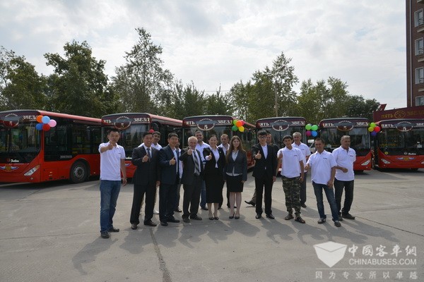 中通客車(chē)與俄羅斯簽訂200臺(tái)公交大單