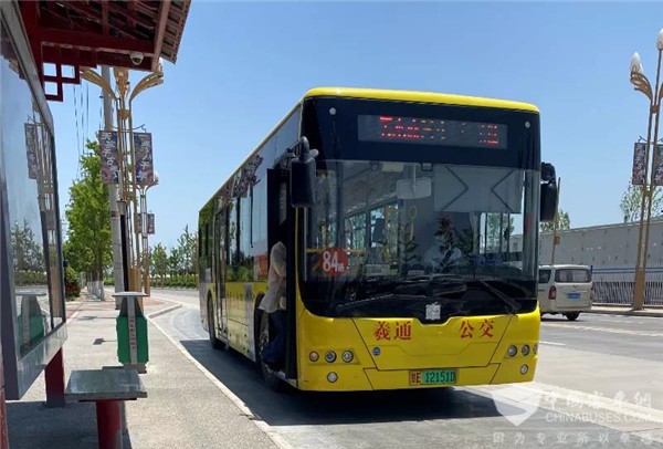 中車電動(dòng)新巴客：助力“雙碳”添新軍，隴上江南綠“明珠”