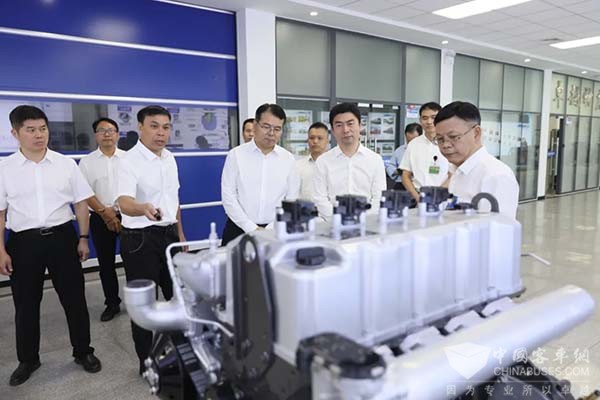 玉柴集團 廣西內燃機中試成果轉化 研究基地 揭牌
