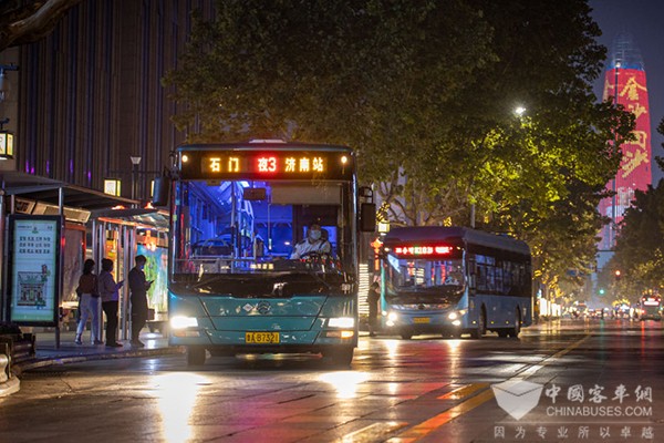公共汽電車線網(wǎng) 設(shè)置和調(diào)整  客流 道路 場站 運營條件