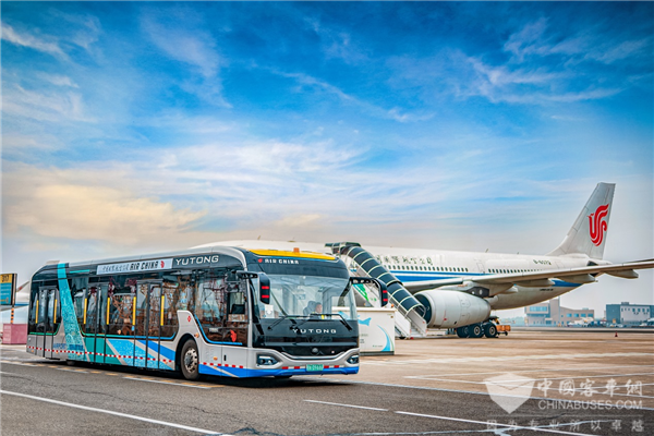 從跟跑到領先 宇通機場擺渡車如何叫響全球?