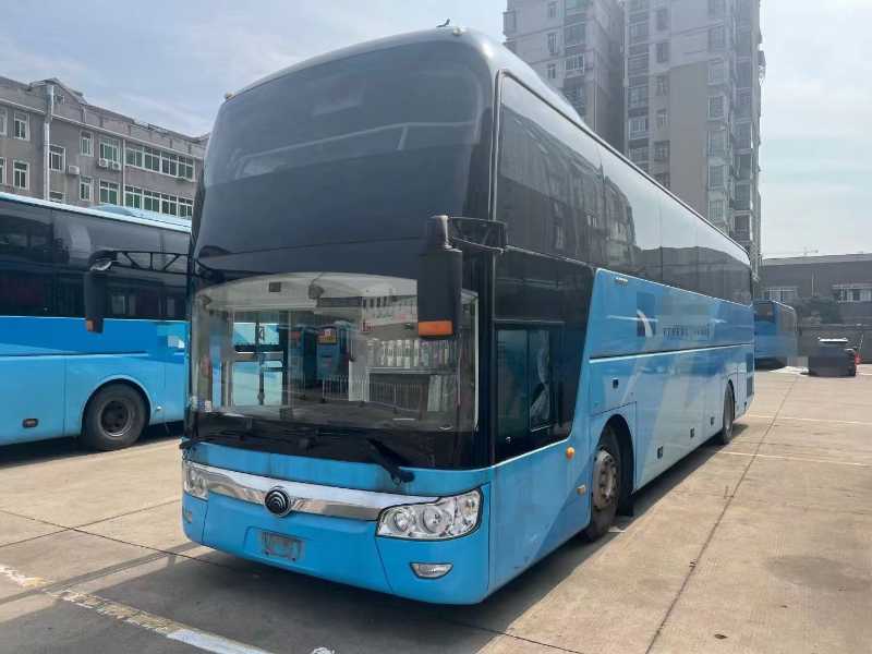 2017年9月 國(guó)五48座12米半臥后開門宇通6126車 