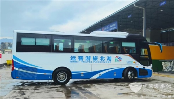 共赴品質(zhì)出行體驗(yàn) 福田歐輝城間客車批量交付宇捷客運(yùn)