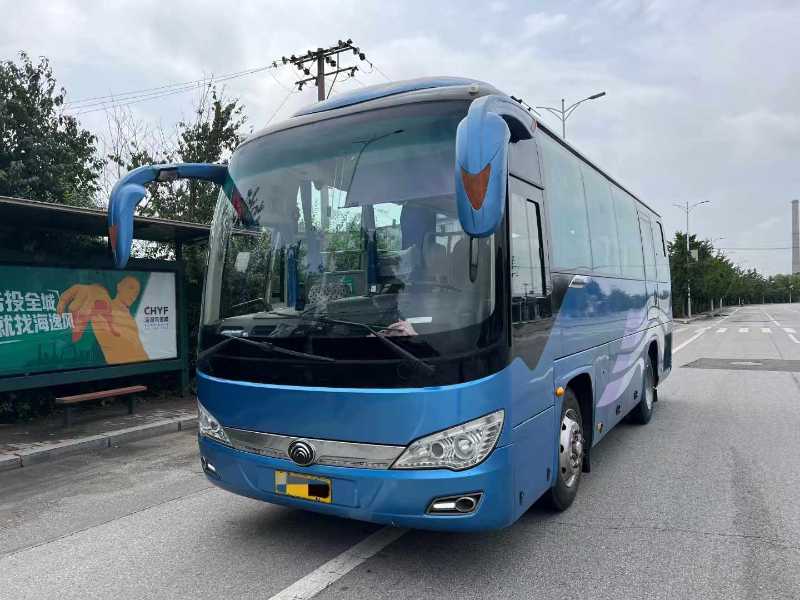 2017年5月 國(guó)五19座2+1座椅宇通6816氣囊車(chē) 