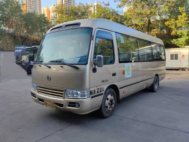 2018年8月 多臺23座粵牌國五營運金旅6700中巴