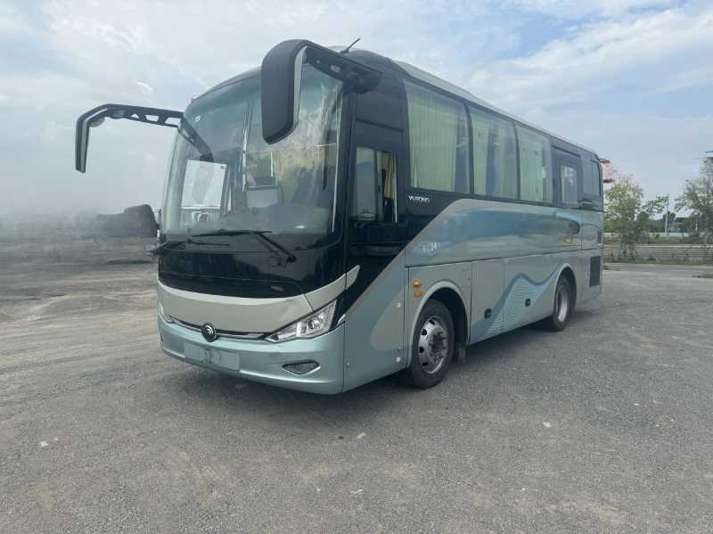 2022年1月 34座國(guó)六非營(yíng)運(yùn)7宇通6827型客車(chē) 
