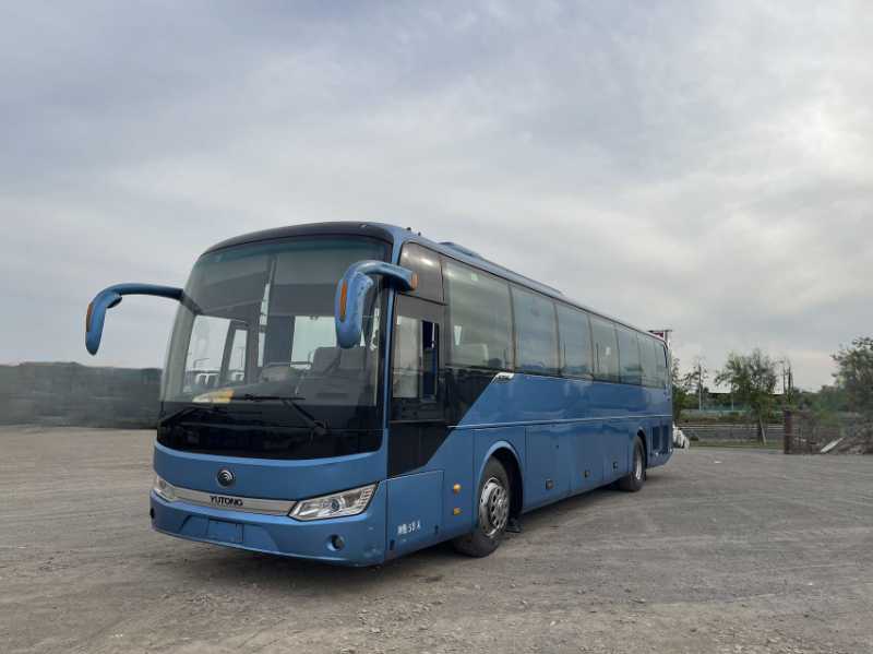 2015年7月 雙門55座非營(yíng)運(yùn)宇通6125國(guó)四車