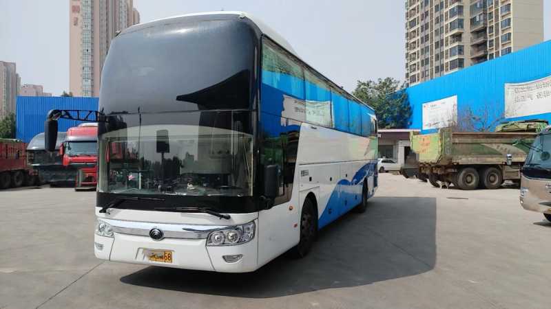 2015年11月 東北配湖北牌國(guó)四55座宇通6126有衛(wèi)生間旅游車