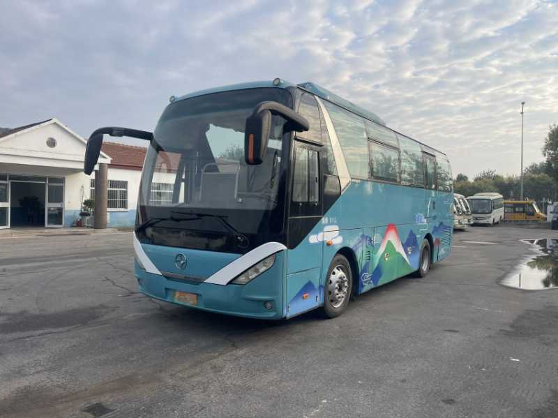 2018年6月 同款兩臺國五30座北方6900營運(yùn)車