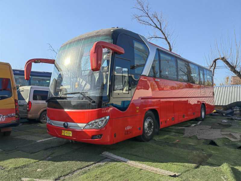 2019年12月上牌雙胞胎非營運54座國五有暖氣宇通6122氣囊車