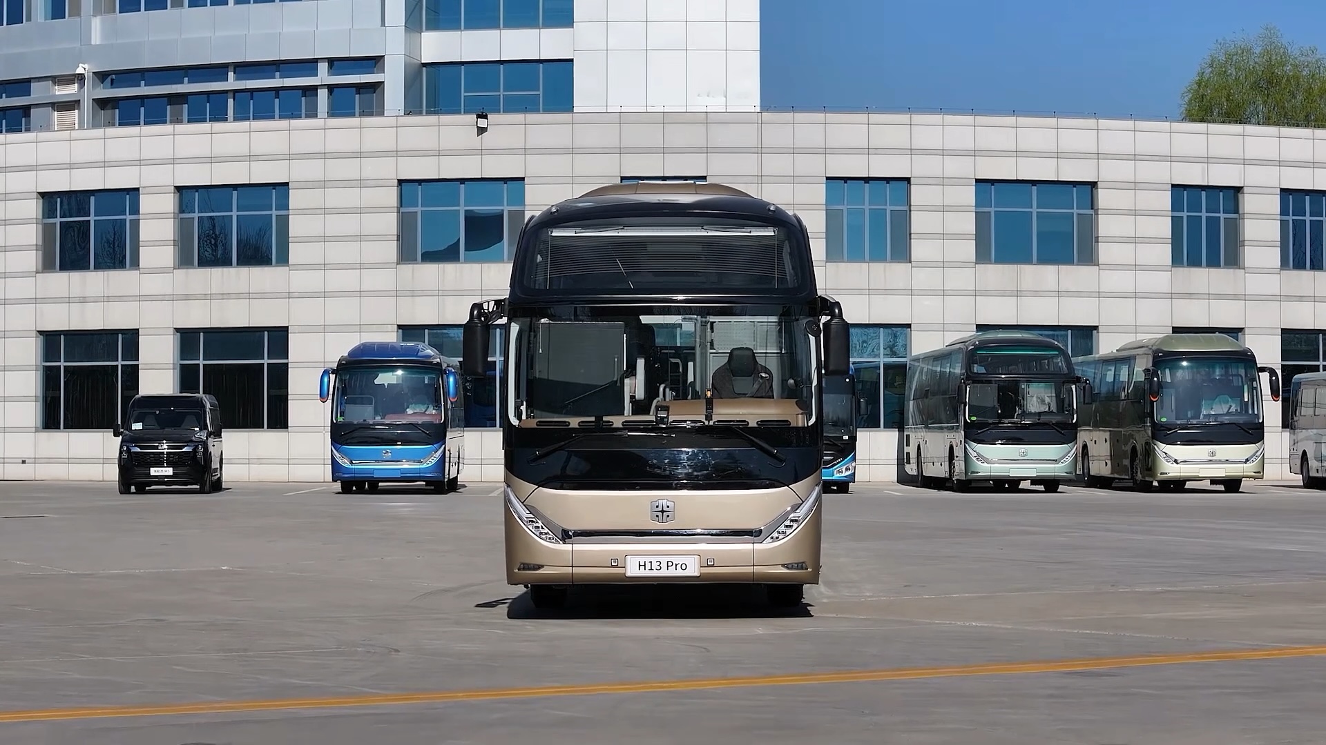 節能先鋒營運王者 中通H13Pro旅團客車助力新時代高品質出行！