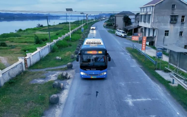 “菜籃子”直達“菜盤子”！車輪滾滾 跑出菜農的“幸福路”
