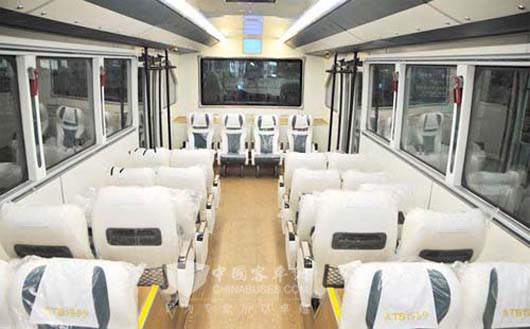 五洲龍VIP機(jī)場擺渡車內(nèi)飾