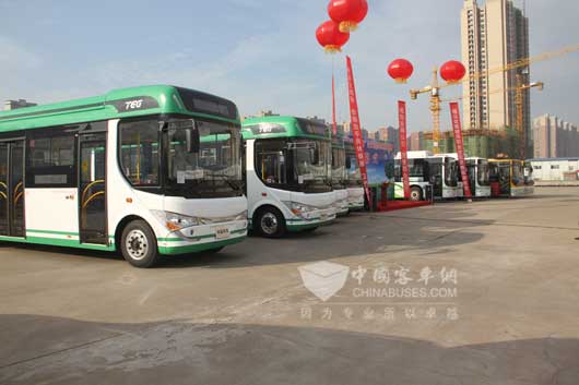時(shí)代電動(dòng)為湖南省公交賽事提供全部賽車