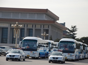 光榮與使命——宇通兩會用車風(fēng)景線