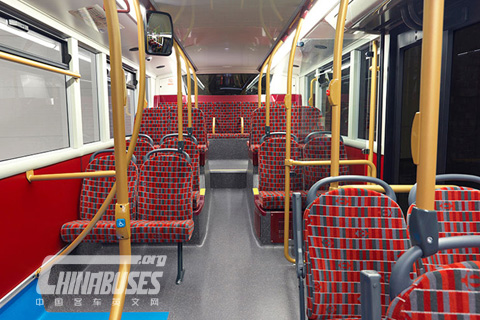 ADL新款Enviro400H雙層公交車在倫敦運(yùn)營(yíng)
