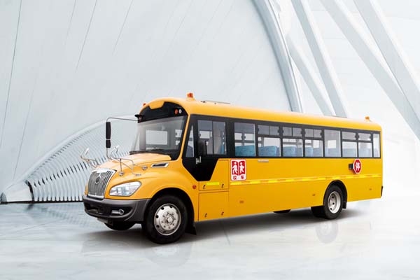 宇通ZK6929DX52小學生專用校車（柴油國五24-52座）