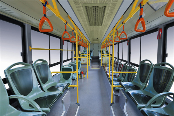 金旅XML6125JHEVA5CN公交車（NG/電混動(dòng)國五10-40座）