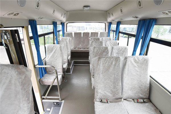 晶馬JMV6607CF客車(chē)（柴油國(guó)五10-19座）