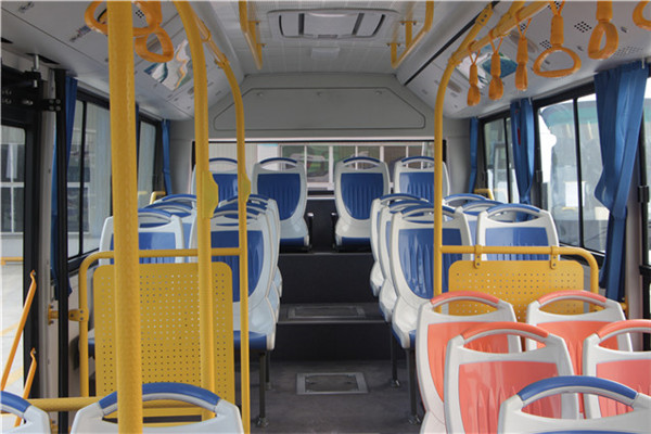 南京金龍NJL6859BEV31公交車(chē)（純電動(dòng)10-28座）