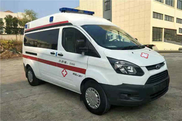 中宜JYK5030XJHQE1救護(hù)車（汽油國(guó)五5-7座）