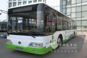 揚子江12米鋅空氣電池純電動公交車研發(fā)報告